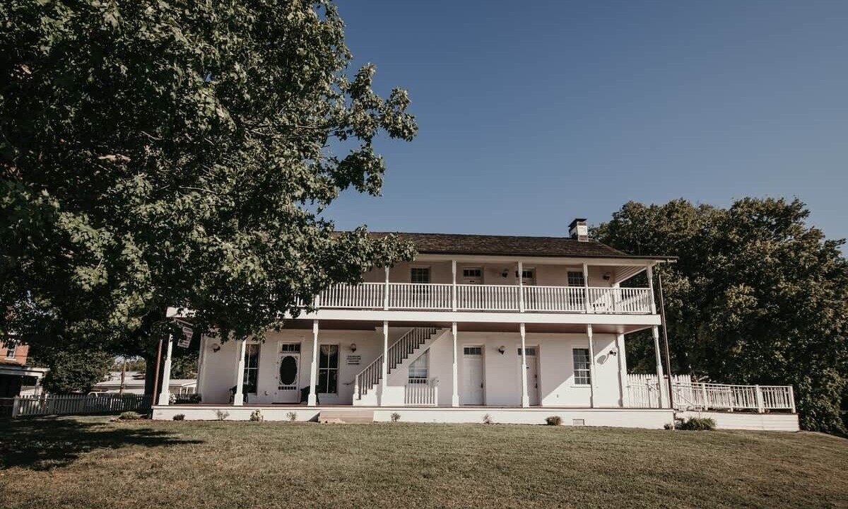 Photo of Outdoor in Elizabethtown