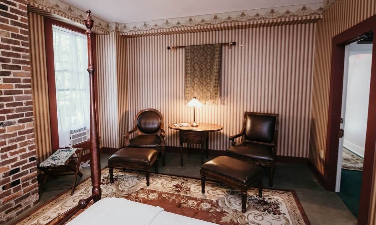 Photo of Bedroom in Elizabethtown