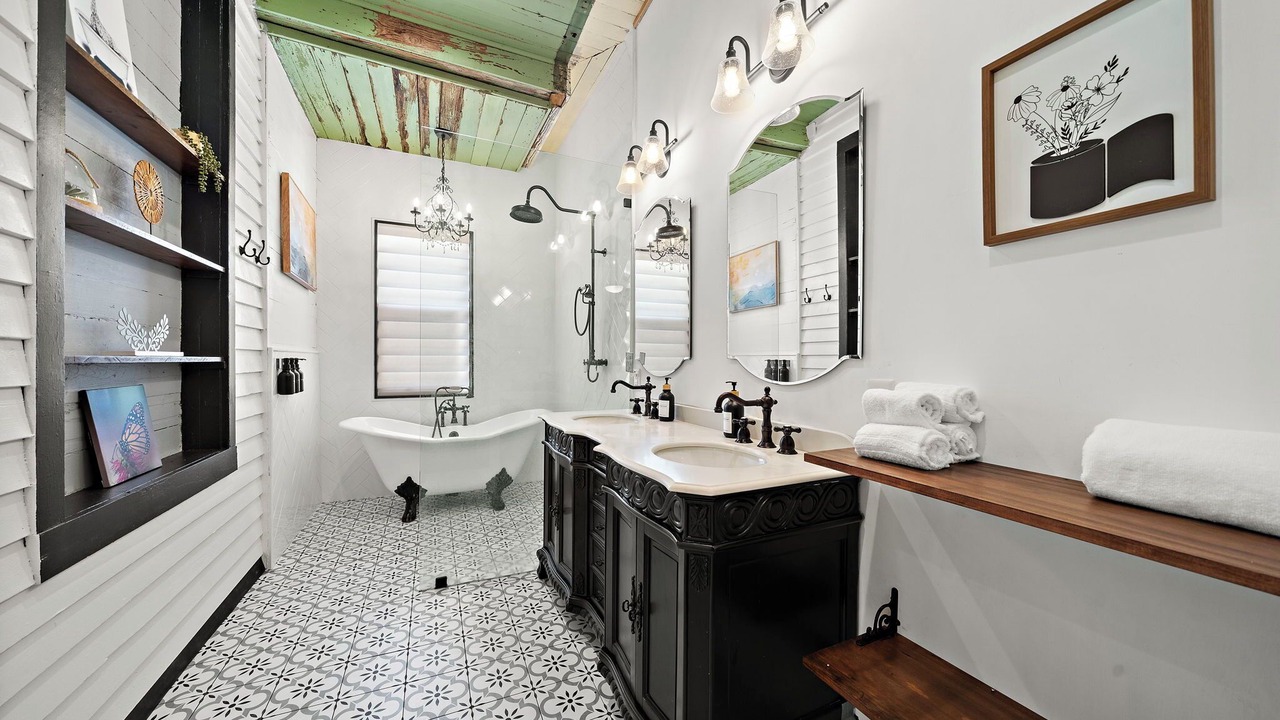Photo of Bathroom in San Jacinto