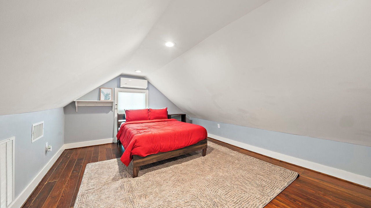 Photo of Bedroom in San Jacinto