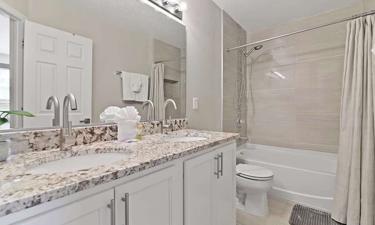 Photo of Bathroom in Legacy Park