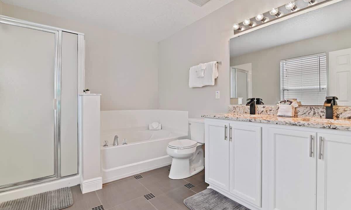 Photo of Bathroom in Legacy Park