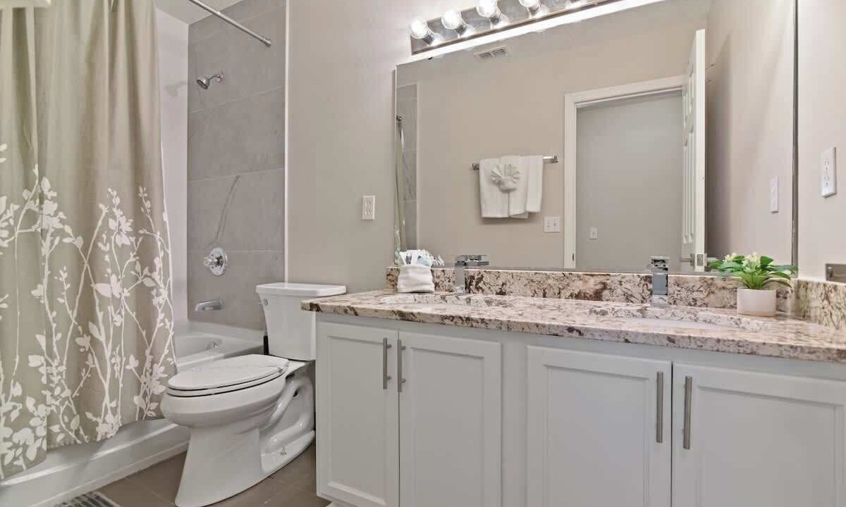 Photo of Bathroom in Legacy Park
