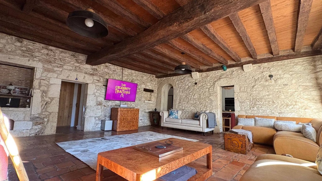 Photo of Livingroom in Saint-Andre-et-Appelles