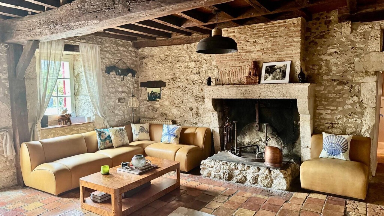 Photo of Livingroom in Saint-Andre-et-Appelles