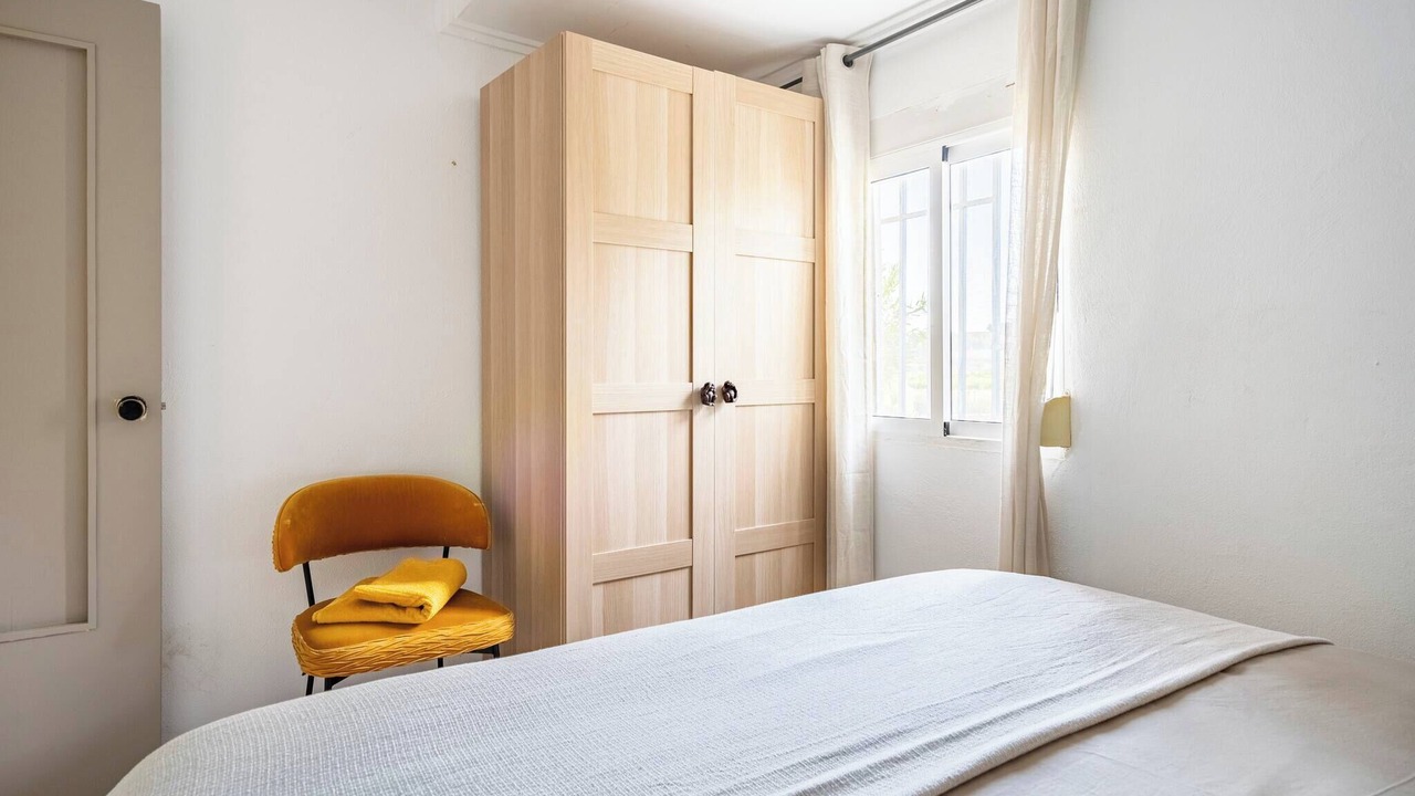 Photo of Bedroom in Torrent