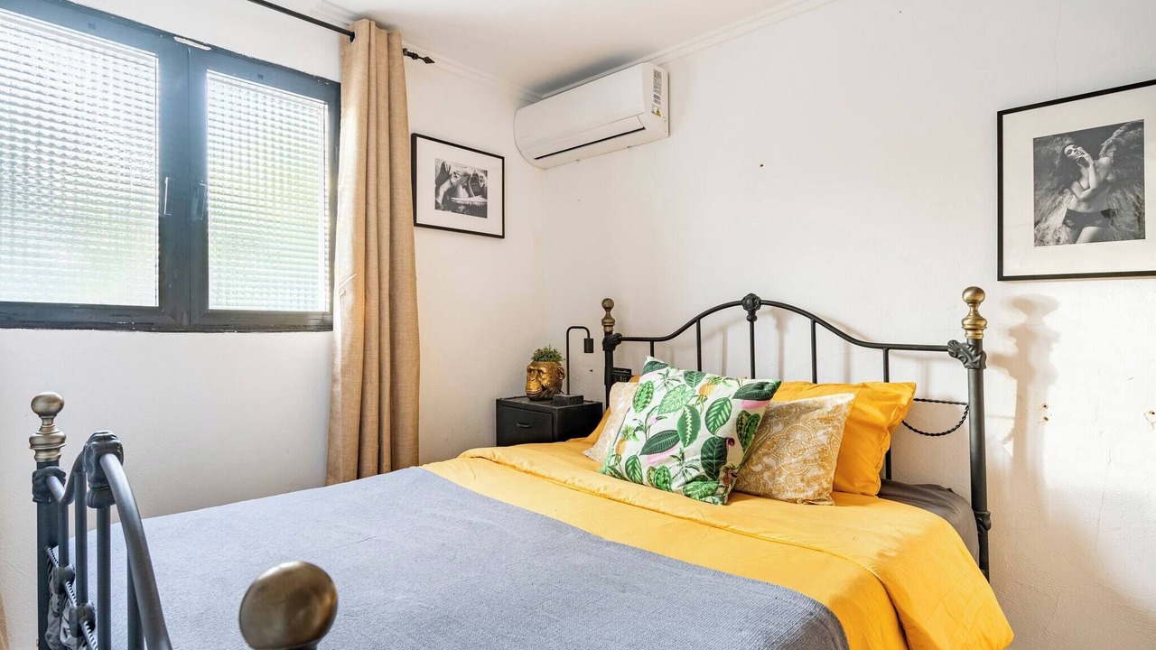Photo of Bedroom in Torrent