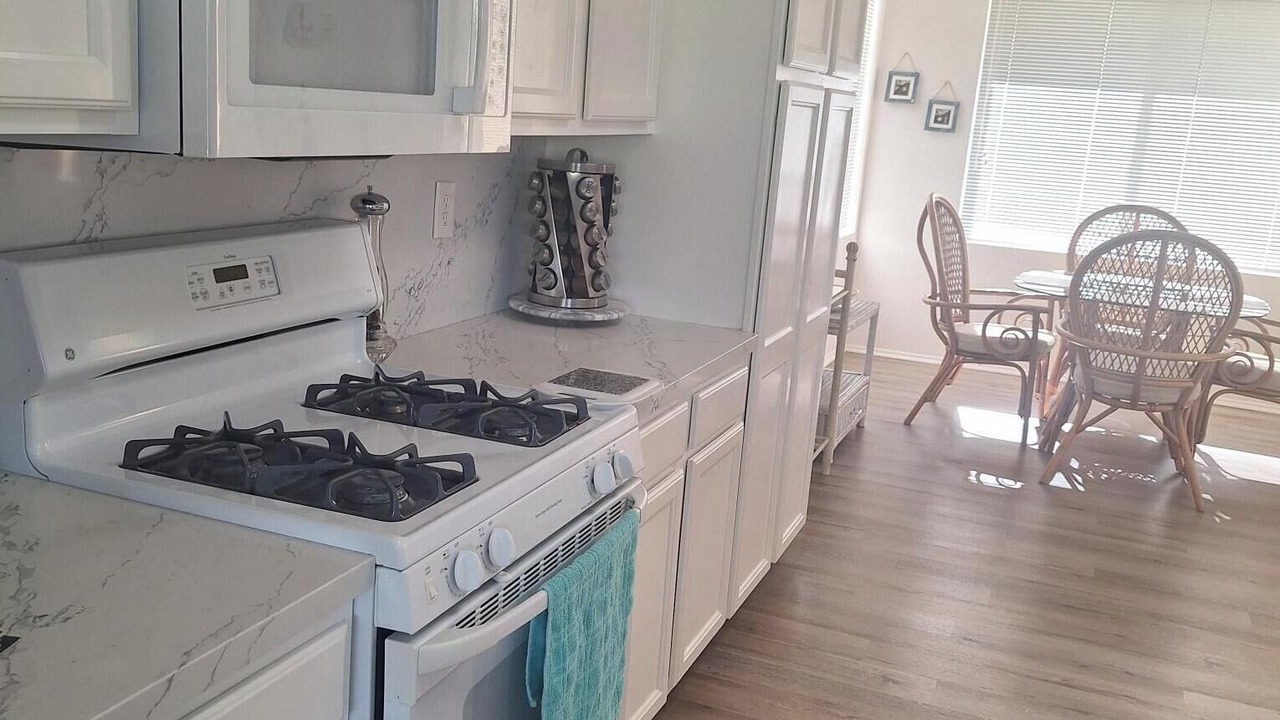 Photo of Kitchen in Desert Palms