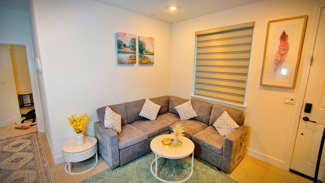 Photo of Livingroom in Antelope