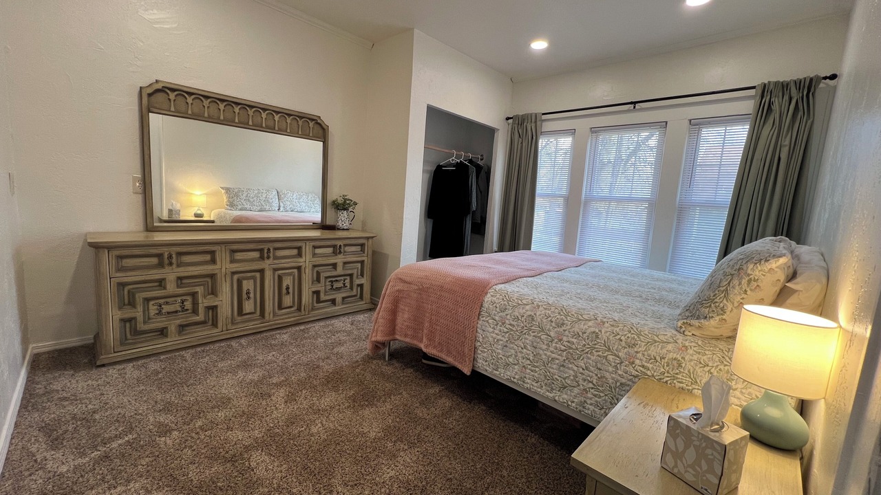 Photo of Bedroom in Tecumseh