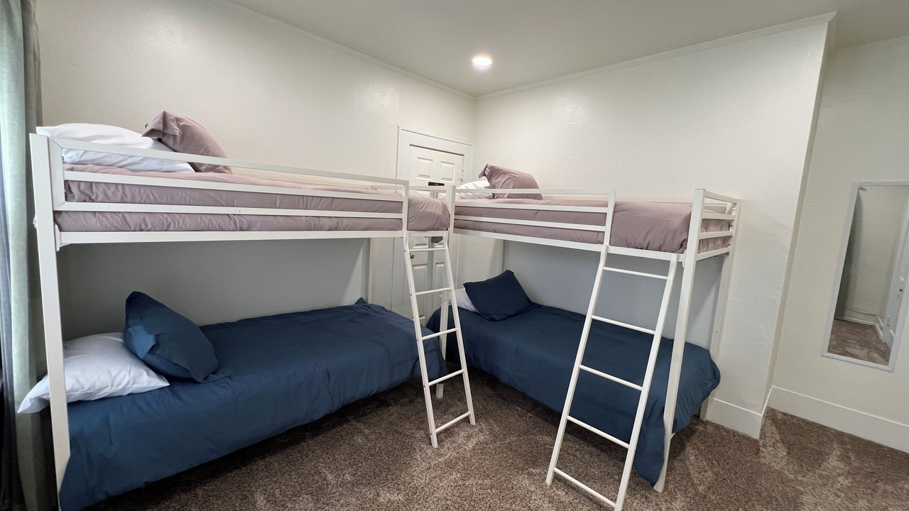 Photo of Bedroom in Tecumseh