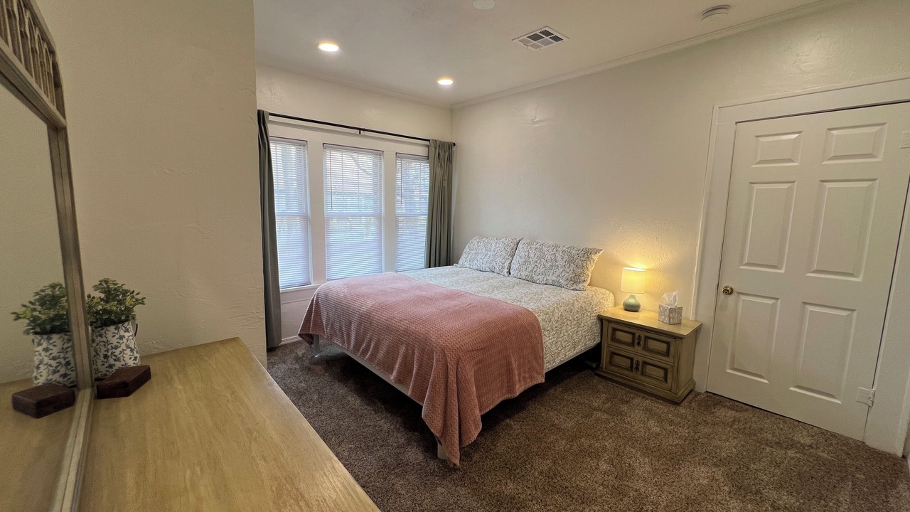 Photo of Bedroom in Tecumseh