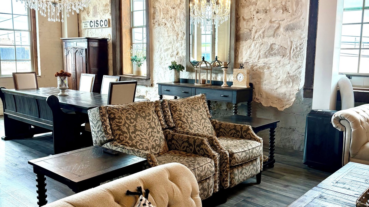 Photo of Livingroom in Cisco