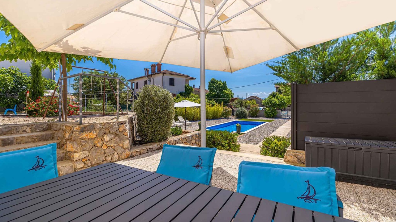Photo of Outdoor in Brzac
