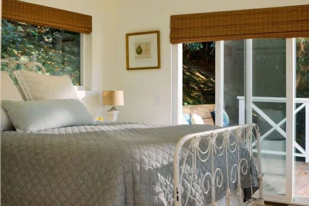 Photo of Bedroom in Tamalpais-Homestead Valley