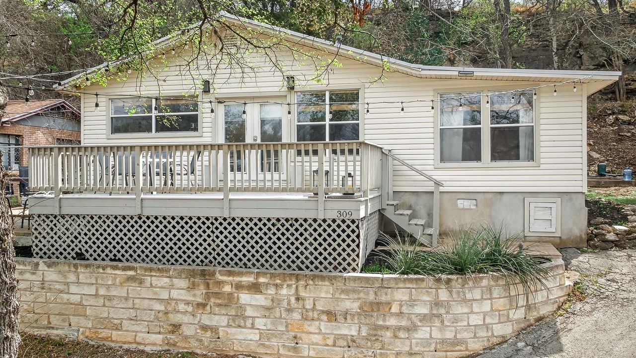 Photo of Outdoor in Spicewood