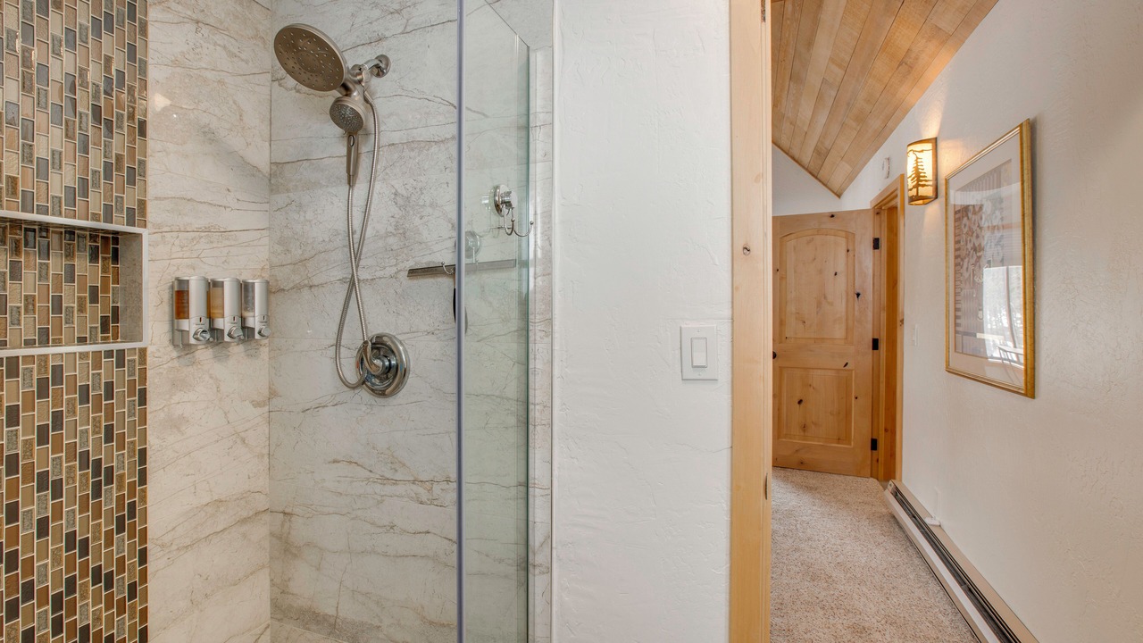 Photo of Bathroom in Pla-Vada Woodlands