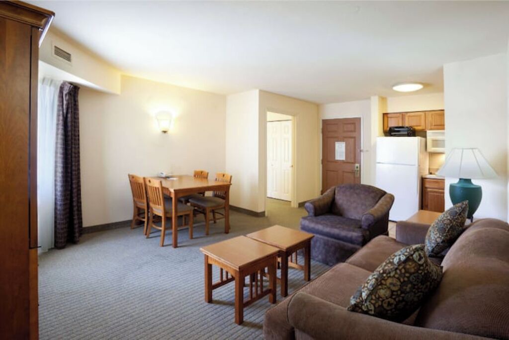 Photo of Livingroom in Vance Jackson