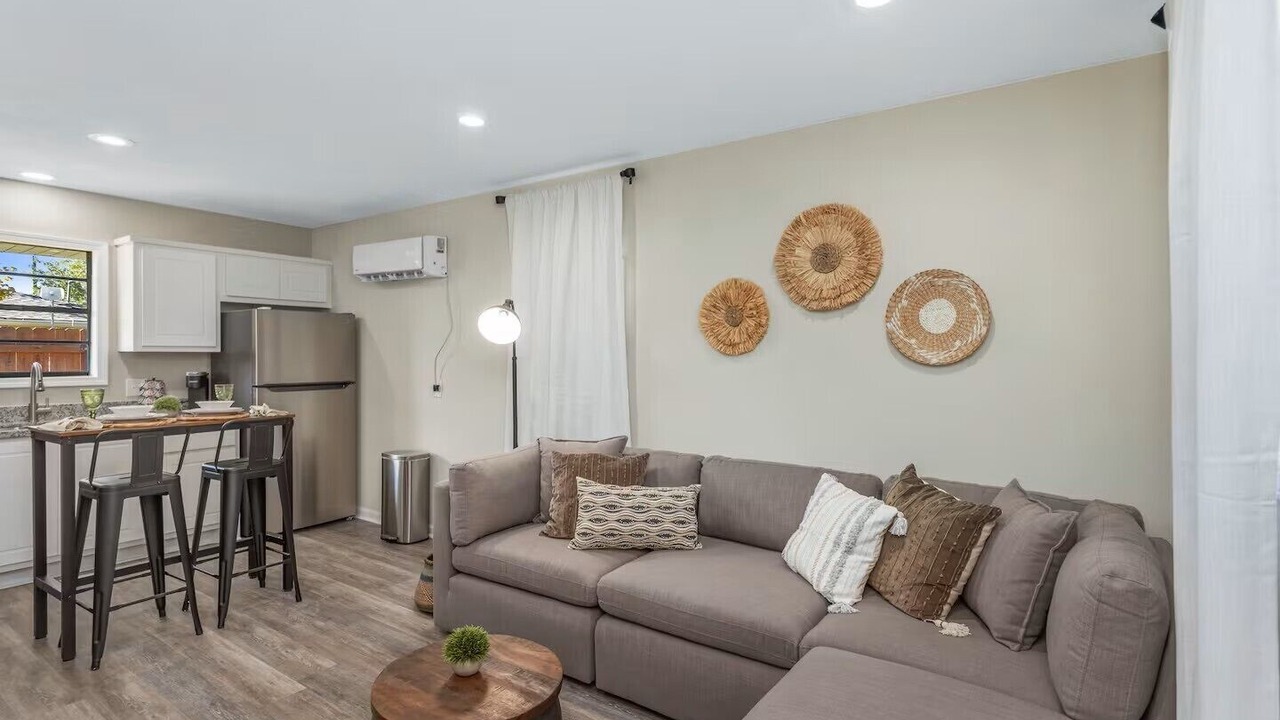 Photo of Livingroom in Carlyss