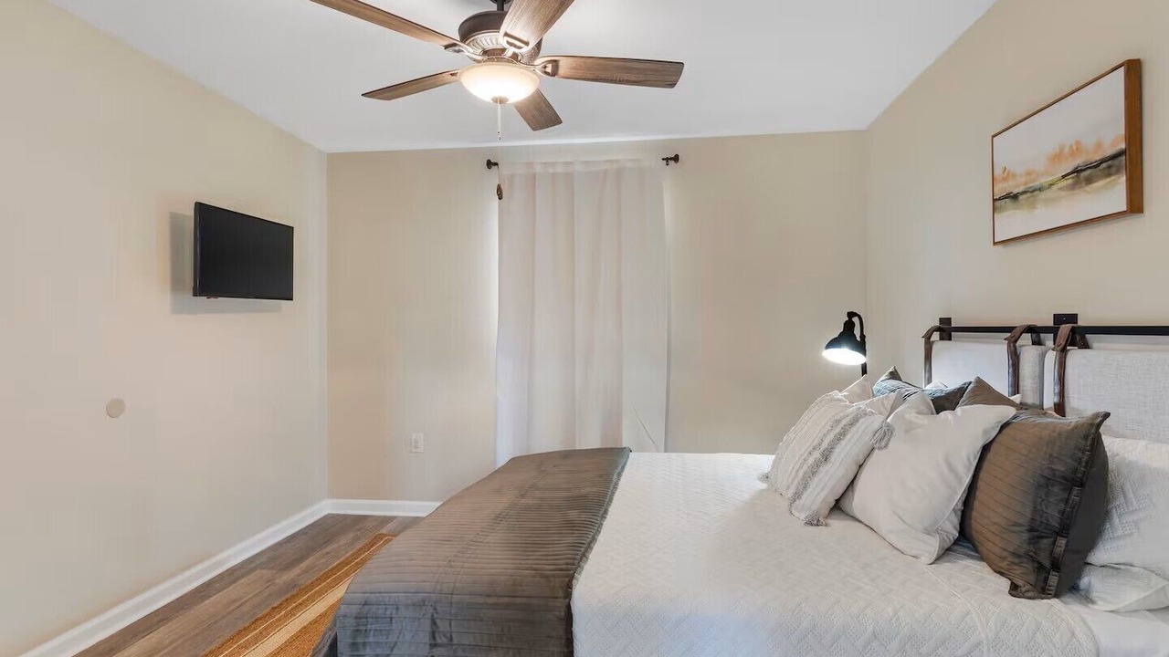 Photo of Bedroom in Carlyss