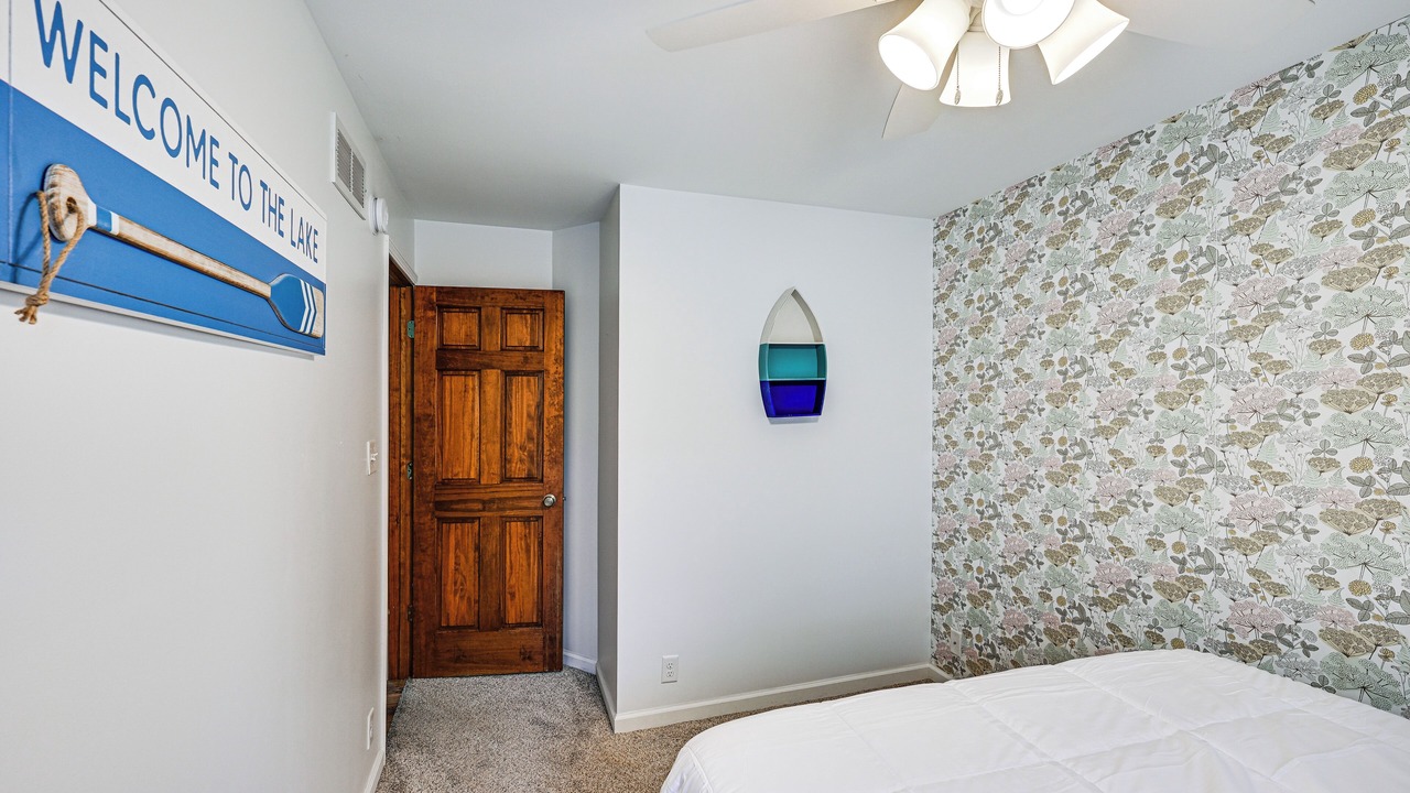 Photo of Bedroom in Cedar Lake