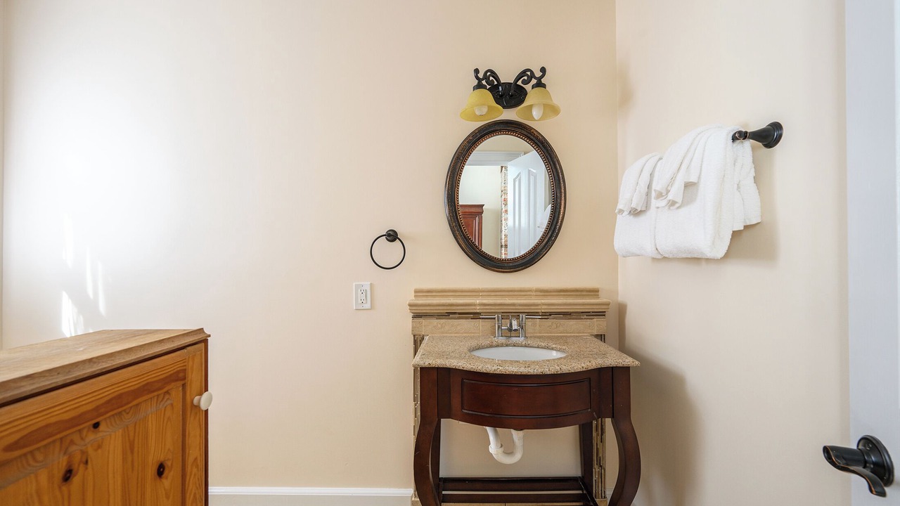 Photo of Bathroom in The Old Commons