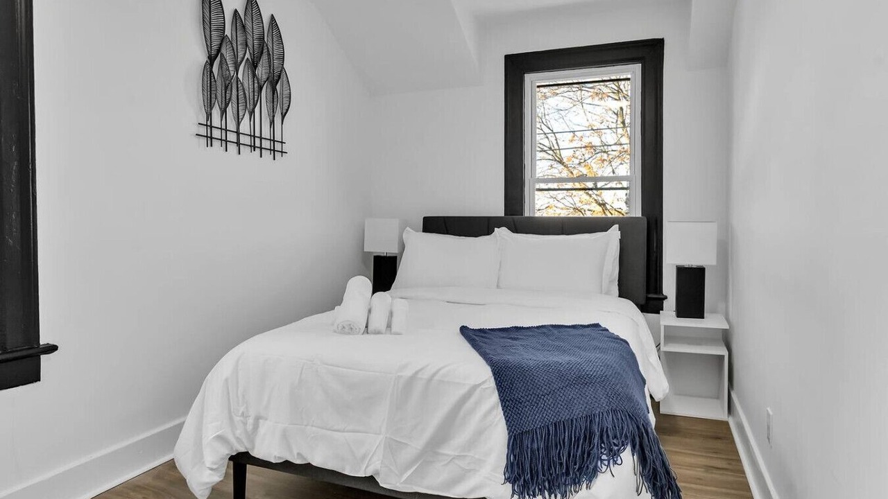 Photo of Bedroom in Niagara Falls