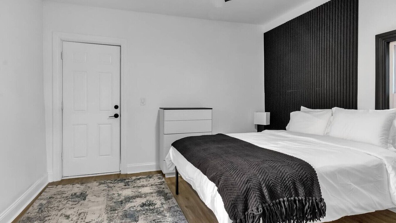 Photo of Bedroom in Niagara Falls