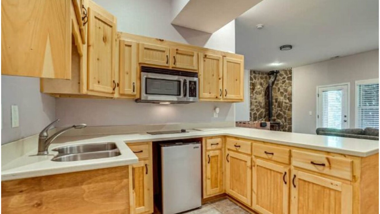 Photo of Kitchen in Hiawassee