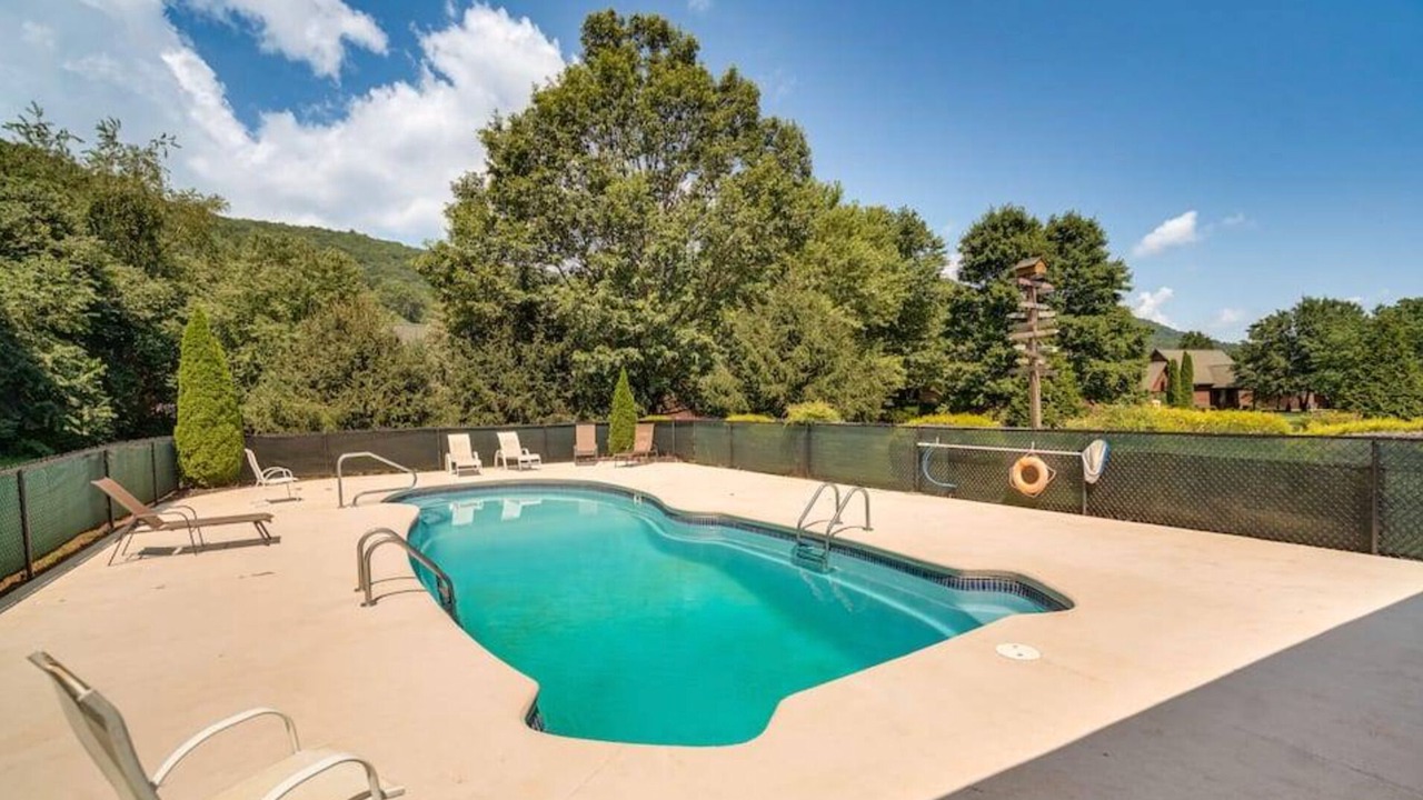 Photo of Outdoor in Hiawassee