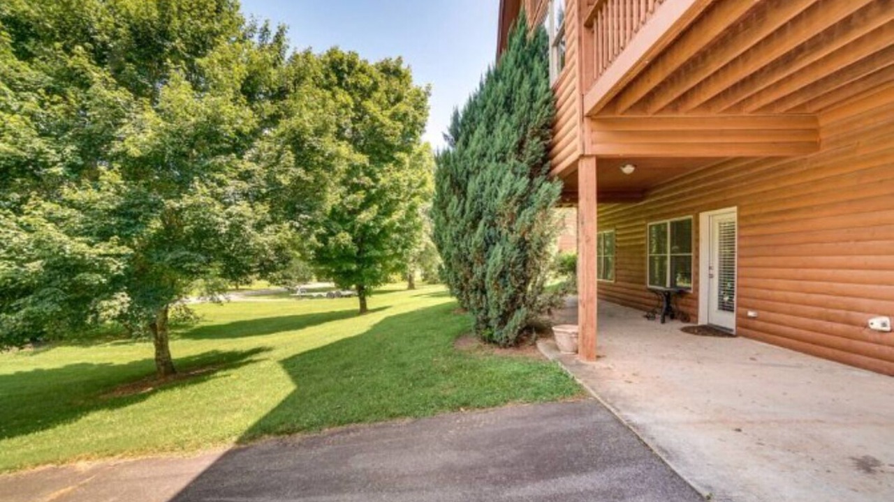 Photo of Outdoor in Hiawassee