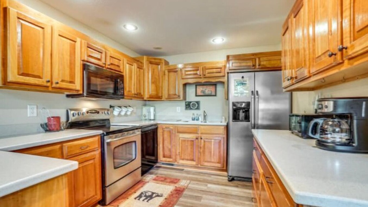 Photo of Kitchen in Hiawassee