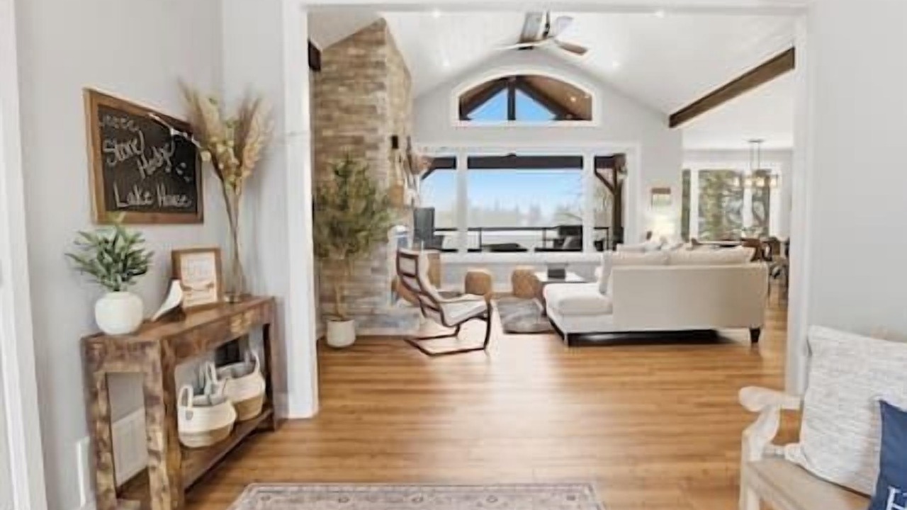 Photo of Livingroom in Fenelon Falls