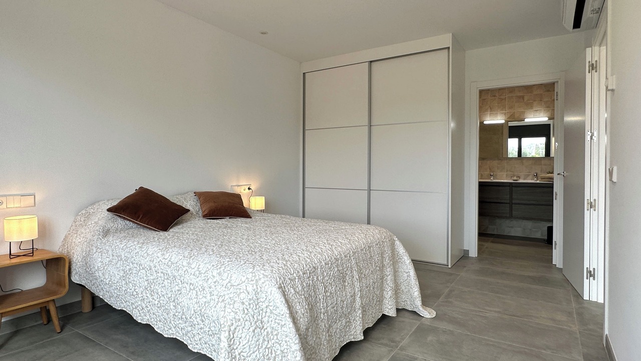Photo of Bedroom in Perelada