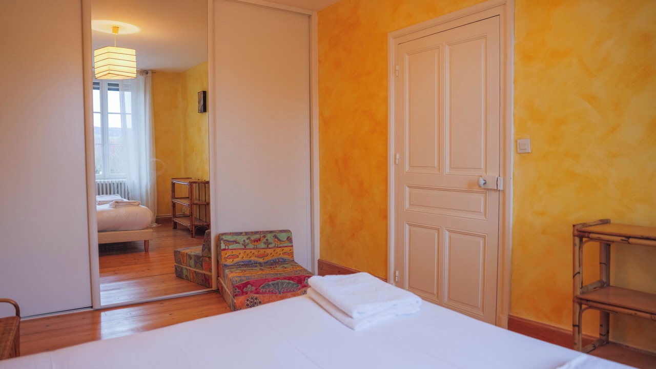 Photo of Bedroom in Genouilly