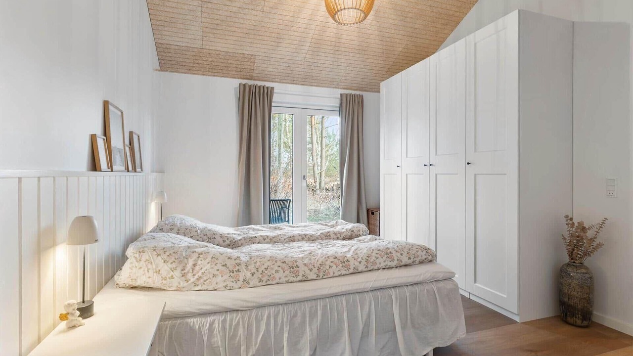 Photo of Bedroom in Hou