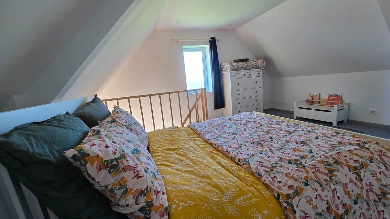 Photo of Bedroom in Folligny