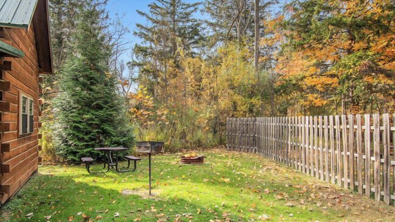 Photo of Outdoor in Harbert