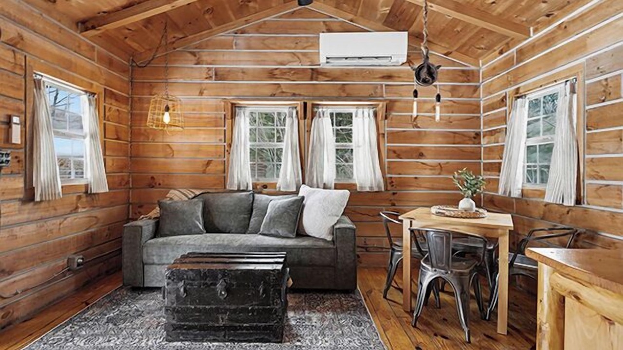 Photo of Livingroom in Harbert