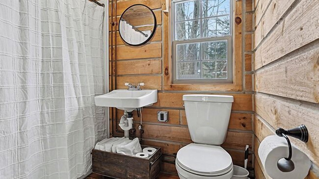 Photo of Bathroom in Harbert