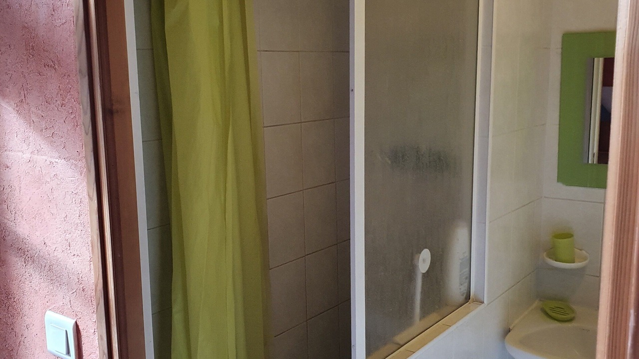 Photo of Bathroom in Autignac