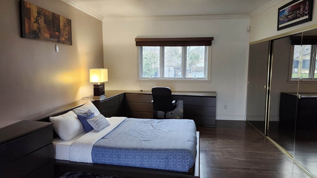 Photo of Bedroom in Repentigny