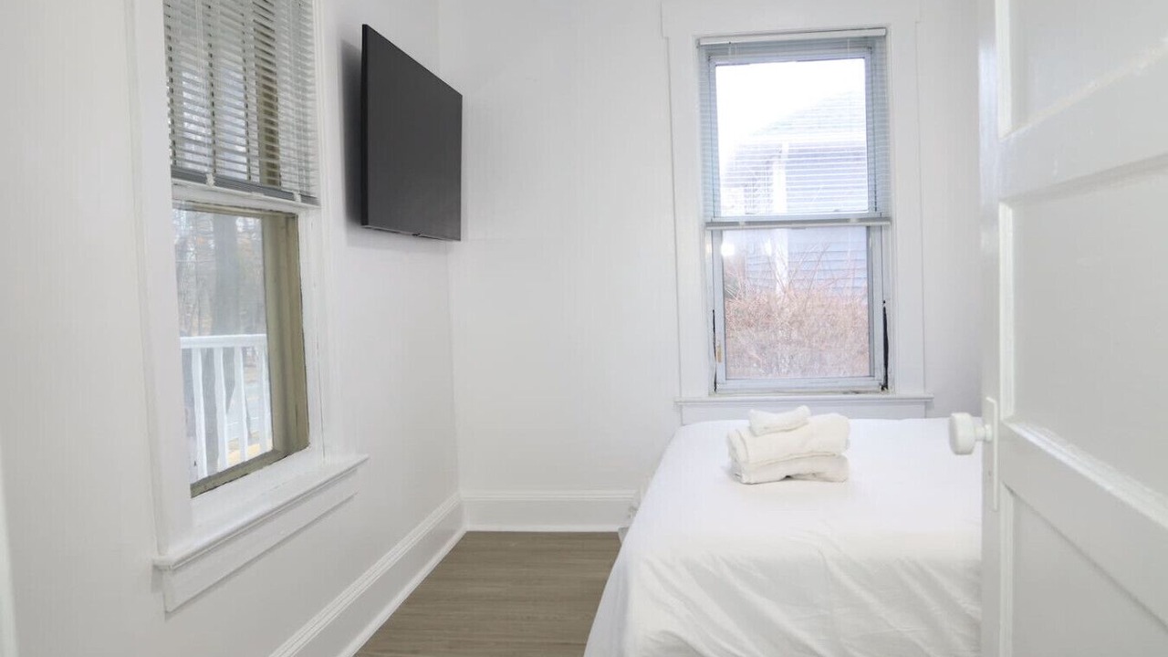 Photo of Bedroom in Livingston