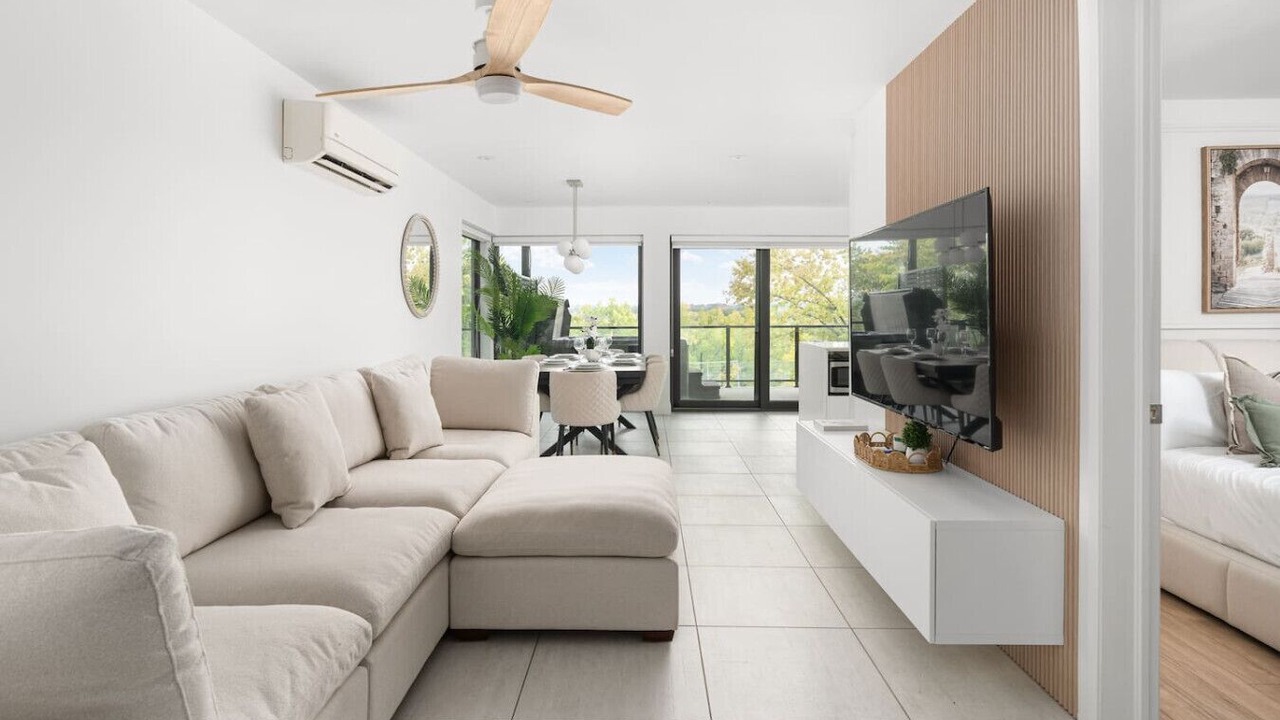 Photo of Livingroom in Laval