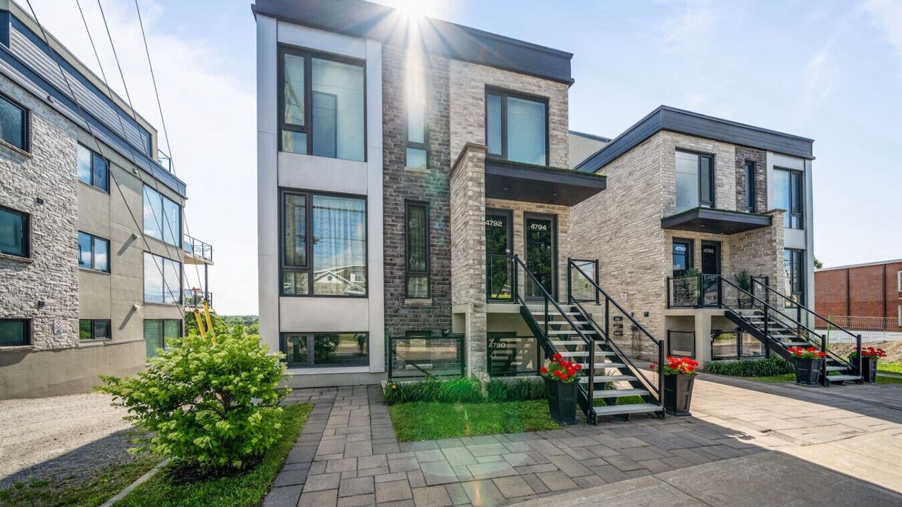 Photo of Outdoor in Laval
