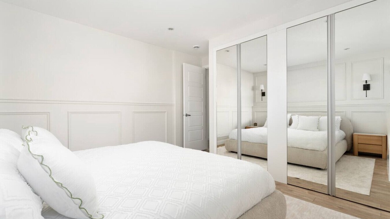 Photo of Bedroom in Laval