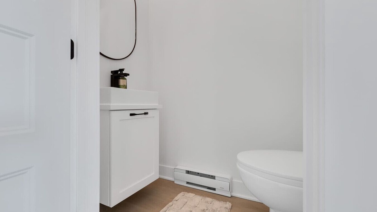 Photo of Bathroom in Mirabel