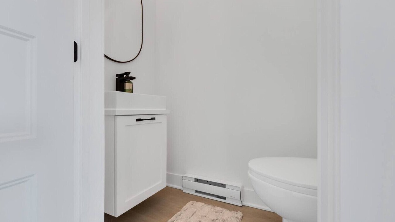 Photo of Bathroom in Mirabel