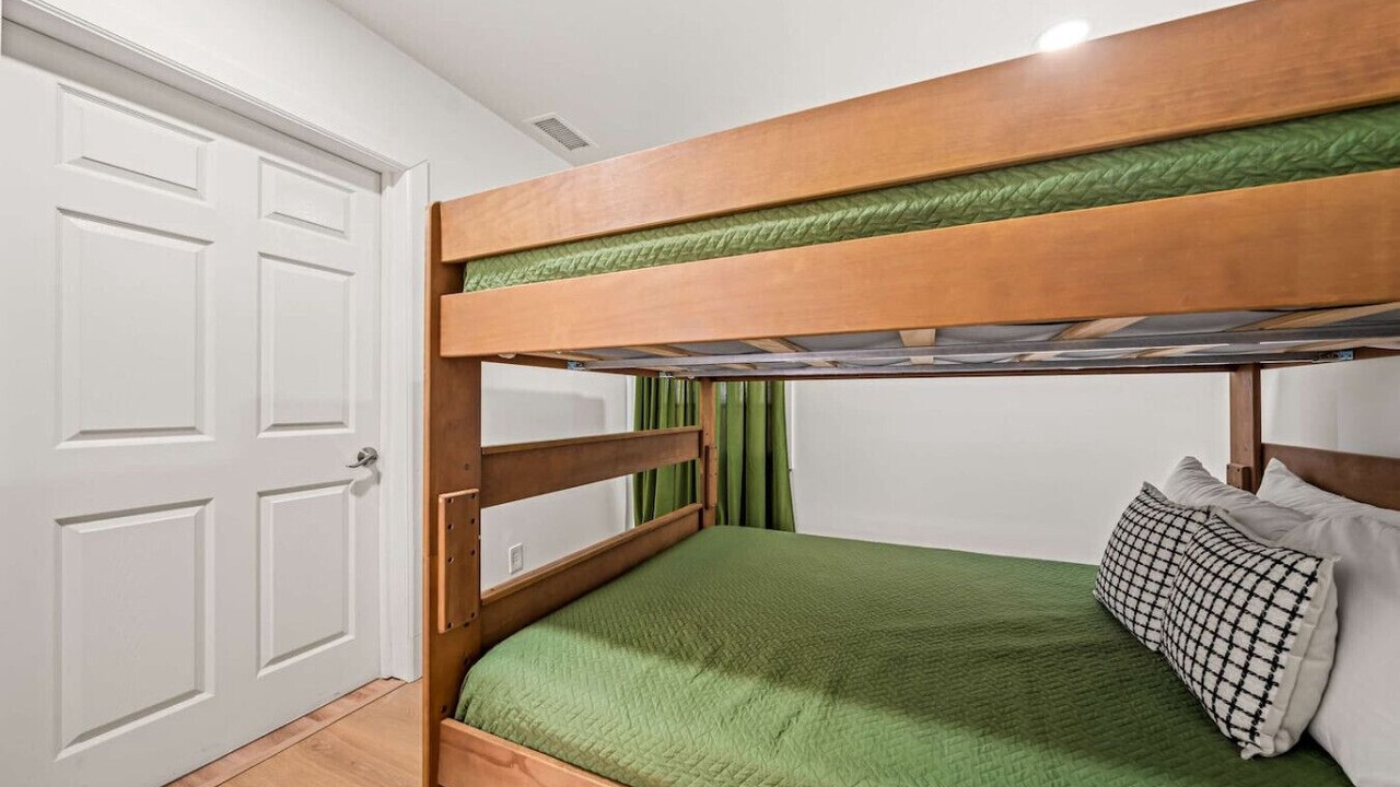 Photo of Bedroom in Hillcrest