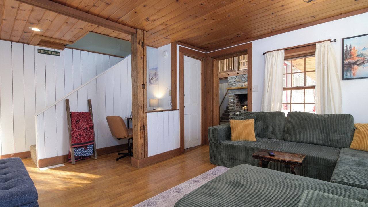 Photo of Livingroom in Montgomery Center